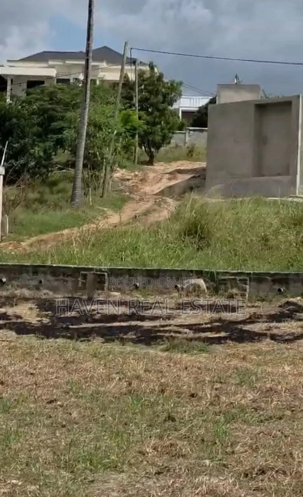 Kiwanja Kinauzwa Goba Kulangwa