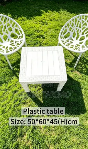 Modern Outdoor Plastic Coffee Table – Brown Rattan Design