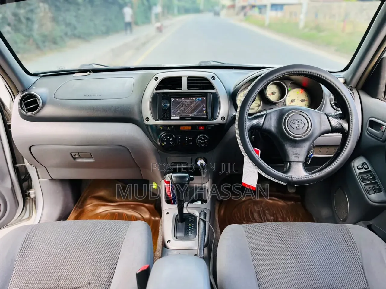 Toyota RAV4 2004 Silver