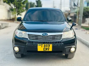 Subaru Forester 2010 Black