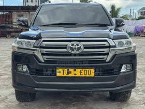 Toyota Land Cruiser 2011 Black