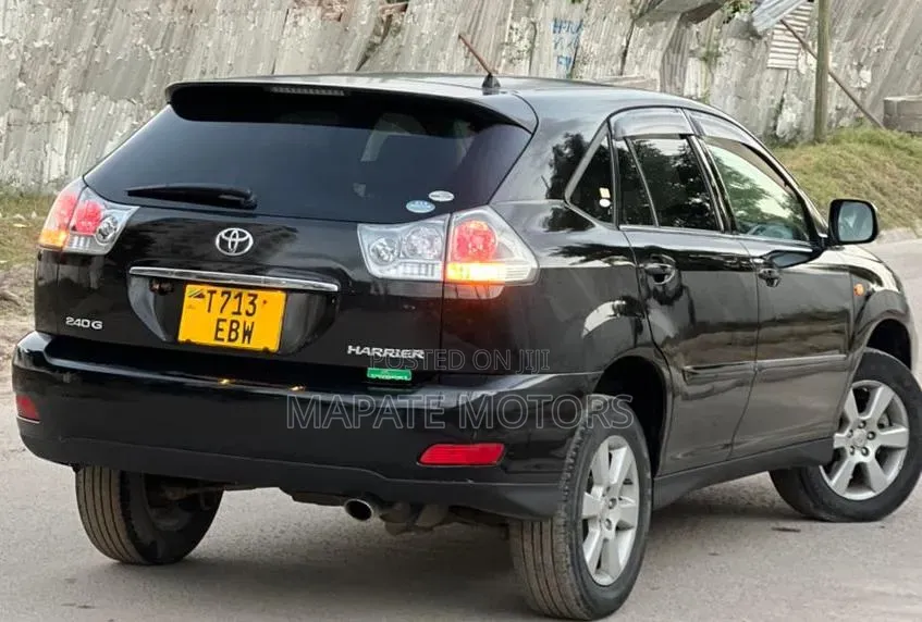 Toyota Harrier 2006 Black