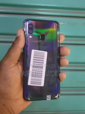 New Samsung Galaxy A40 64 GB Black