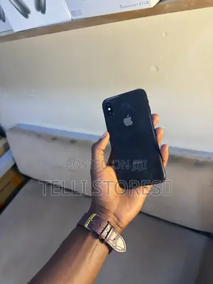 Apple iPhone X 64 GB Black