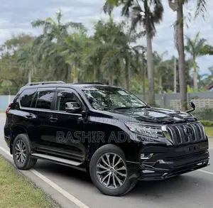 Toyota Land Cruiser Prado 2.8 2019 Black