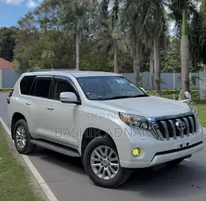 Toyota Land Cruiser Prado 2.8 D-4D 2016 White