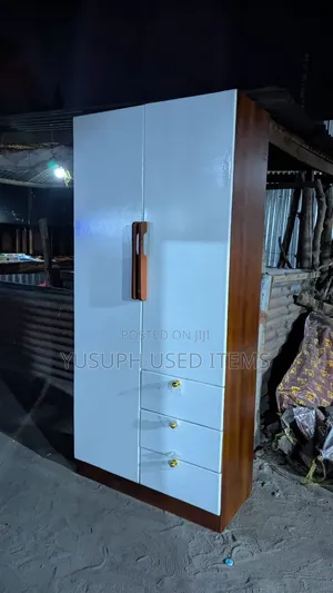 Wardrobe - Kabati // Clean Sana //