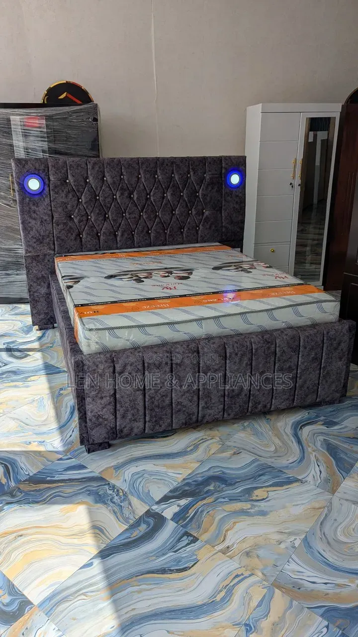 Bed Sofa 5/6 Color Grey and Black