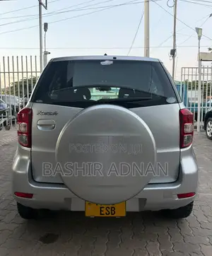 Toyota Rush 1.5 RWD 2010 Silver