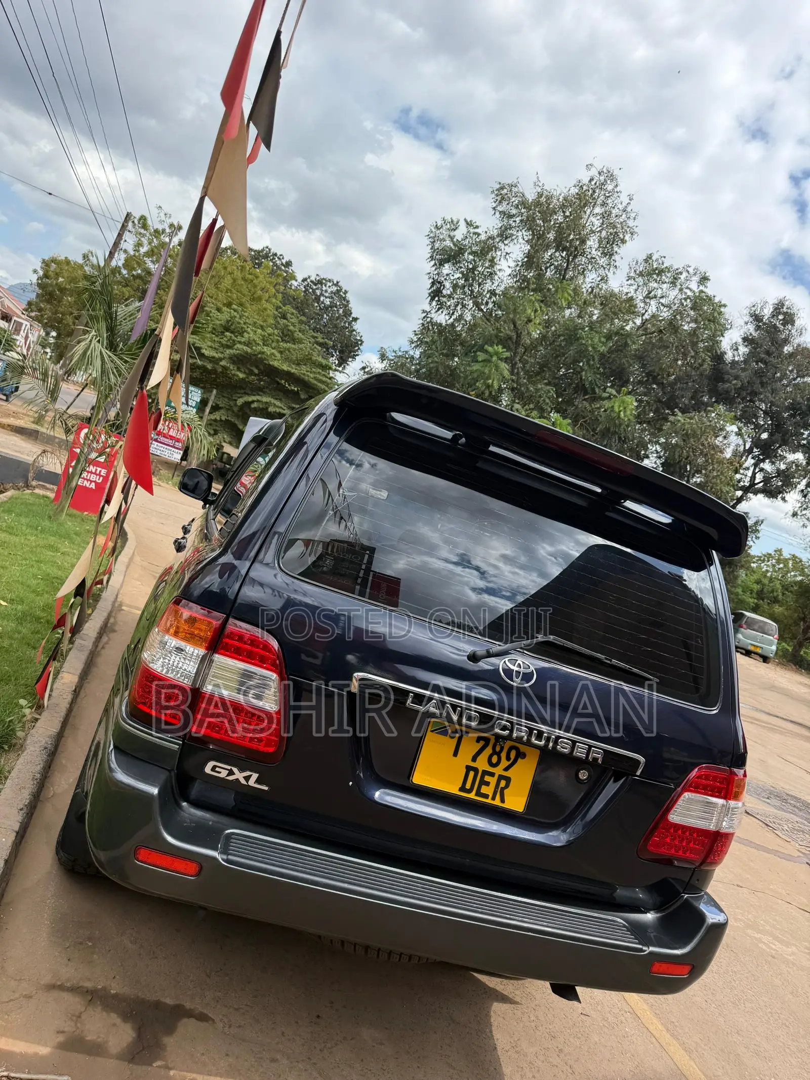 Toyota Land Cruiser 100 4.2 TD Executive 2004 Black