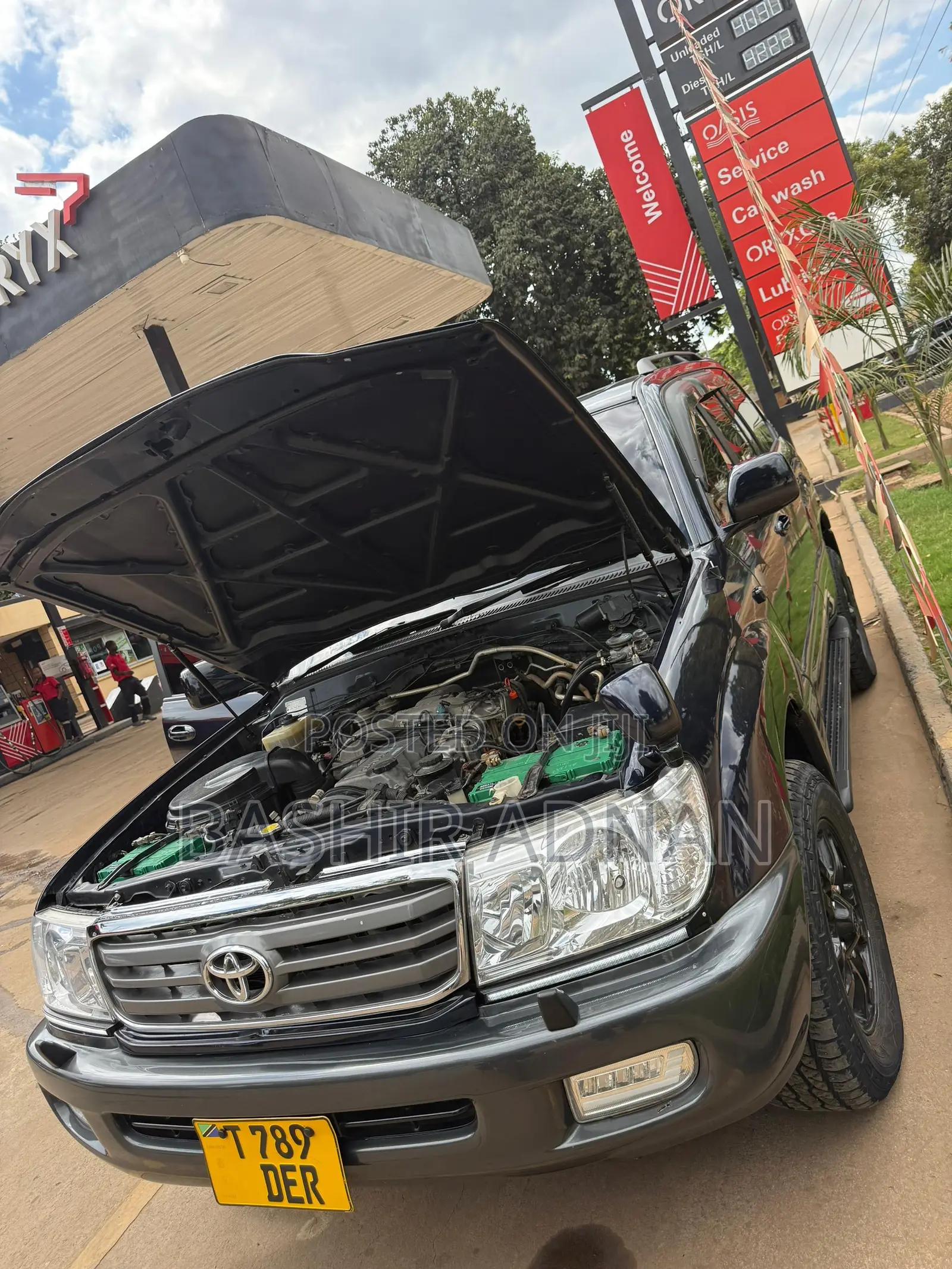 Toyota Land Cruiser 100 4.2 TD Executive 2004 Black