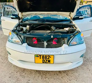 Toyota Harrier 2006 White