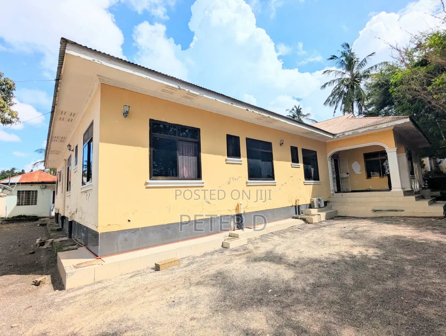 Furnished 1bdrm Apartment in Kimara for rent