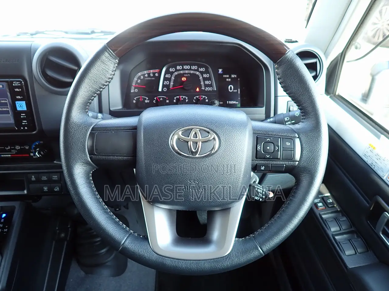 Toyota Land Cruiser 76 Series 2024 White