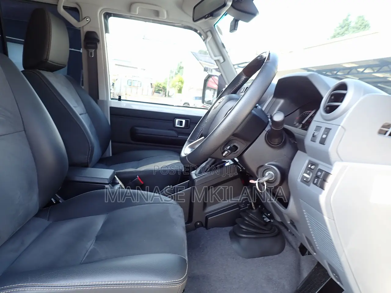 Toyota Land Cruiser 76 Series 2024 White