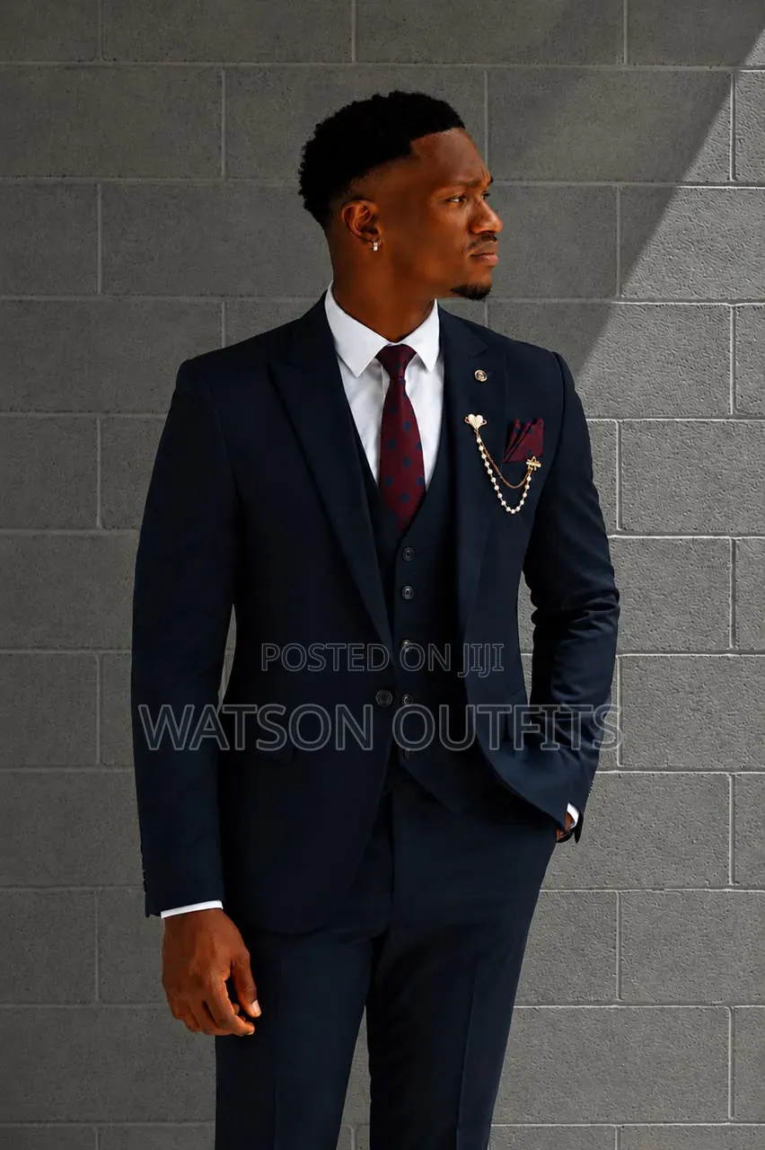 Men's Suits Many Colours 3 PCS Available in Brand New Condition