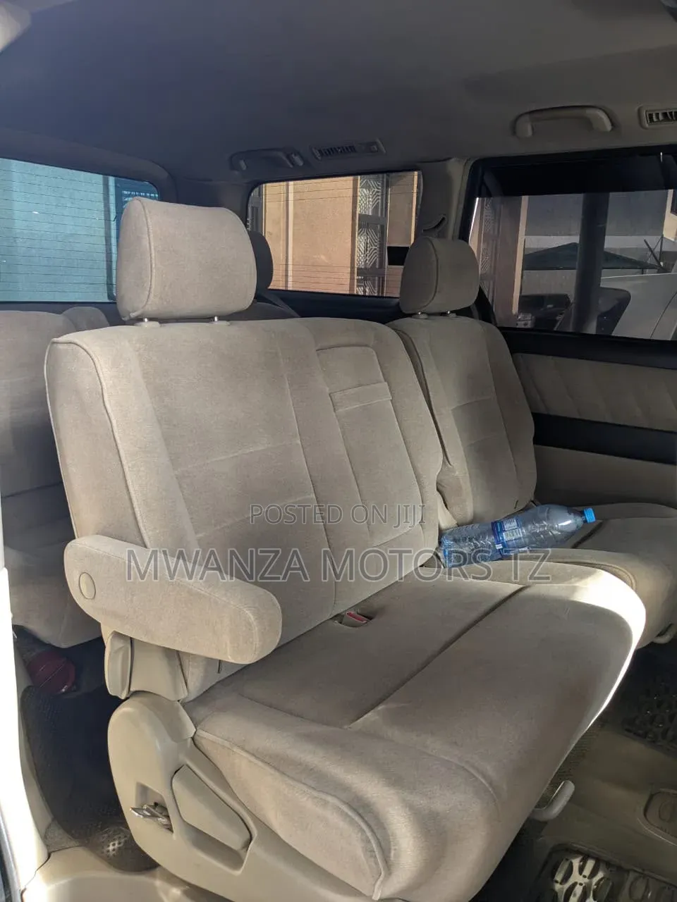 Toyota Alphard 2004 Black