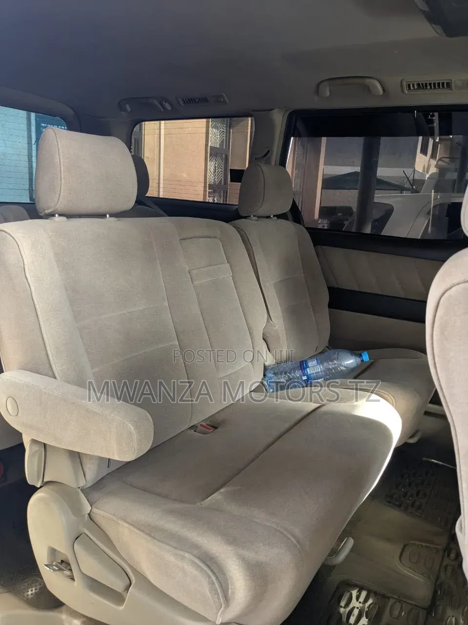 Toyota Alphard 2004 Black
