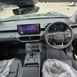 New Toyota Hilux 2025 Matt Black