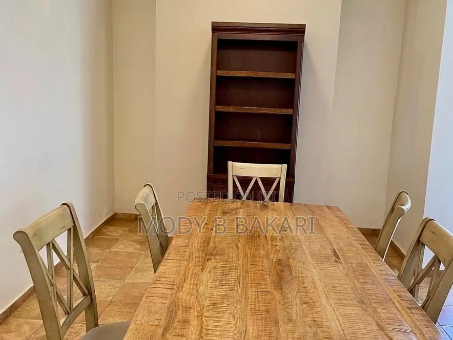 Furnished 4bdrm Villa in Oyster Bay for rent