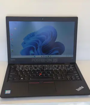 New Laptop Lenovo 8GB Intel Core i5 SSD 256GB