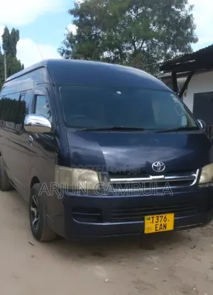 Toyota Quantum 2008 Blue