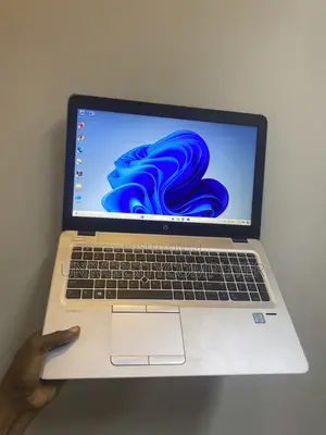Laptop HP EliteBook 850 G3 8GB Intel Core i7 HDD+SSD 128GB