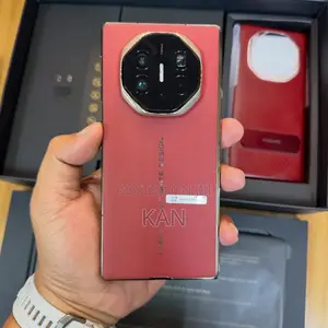 New Huawei Mate XT Ultimate Design 1 TB Black