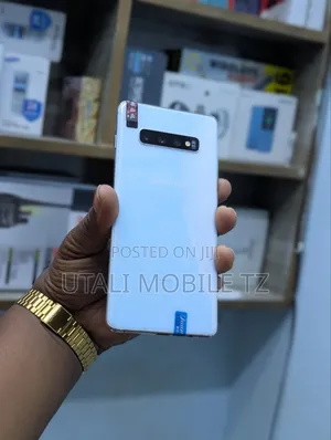 Samsung Galaxy S10 Plus 128 GB White