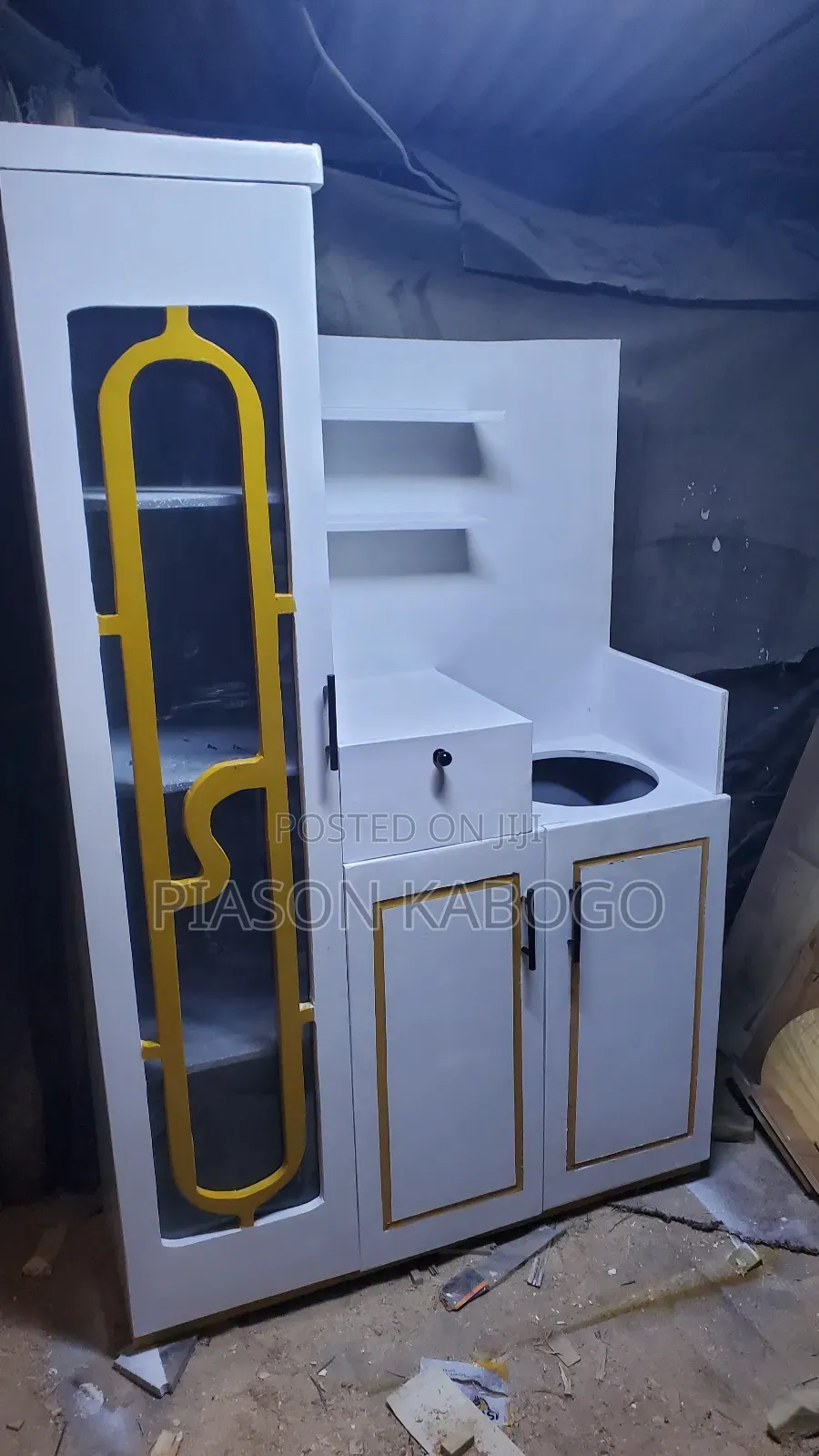 Kitchen Cabinet