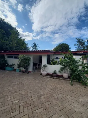 3bdrm House in Masaki for rent