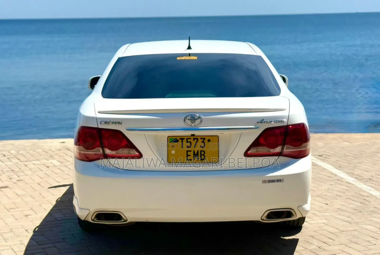 Toyota Crown 2008 White