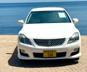 Toyota Crown 2008 White