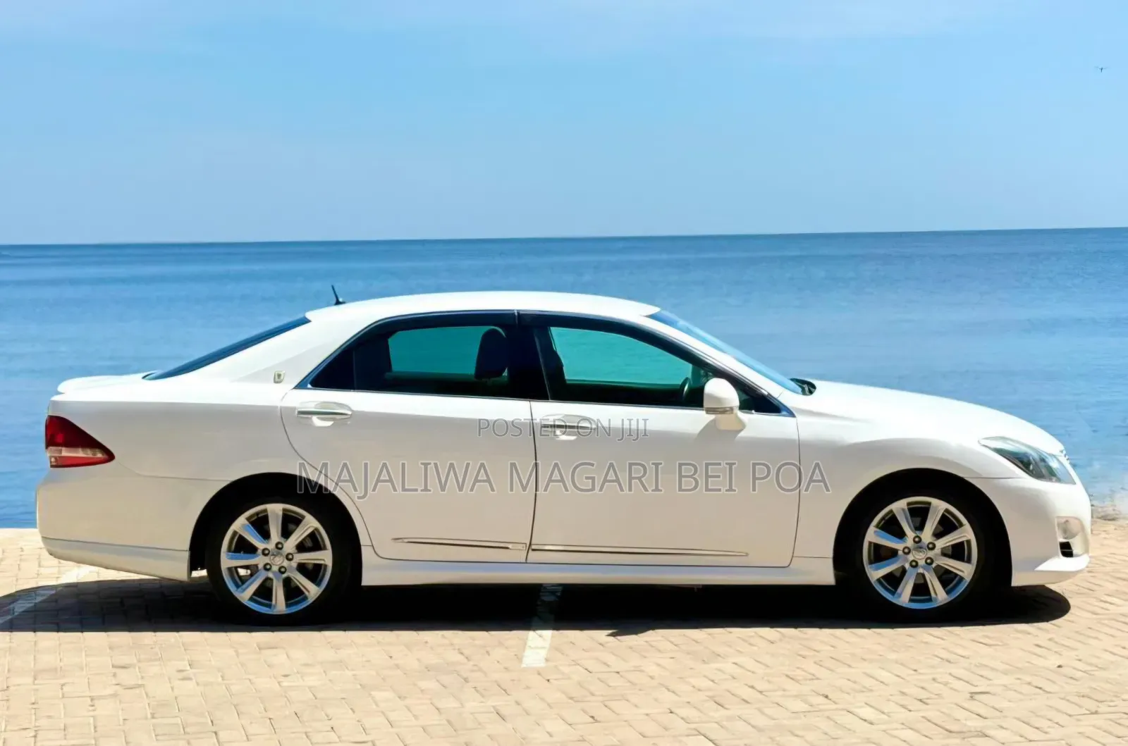 Toyota Crown 2008 White