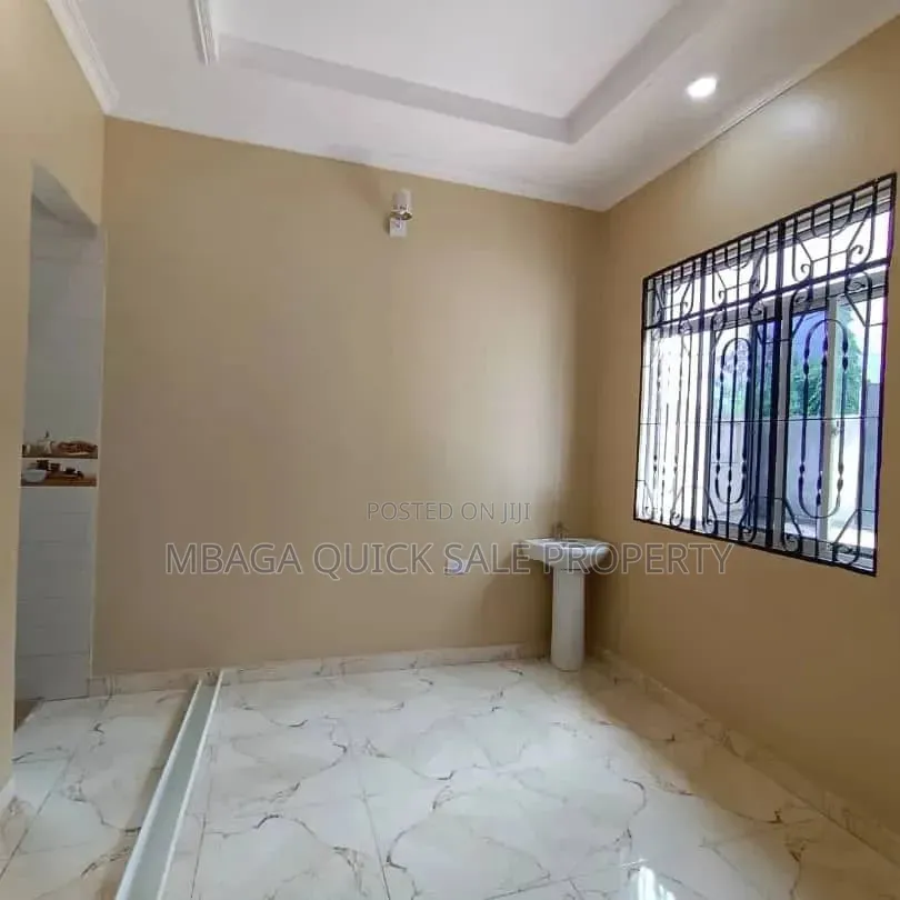 3bdrm House in Kimara for sale