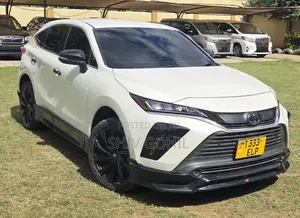 Toyota Harrier 2.0 2020 White
