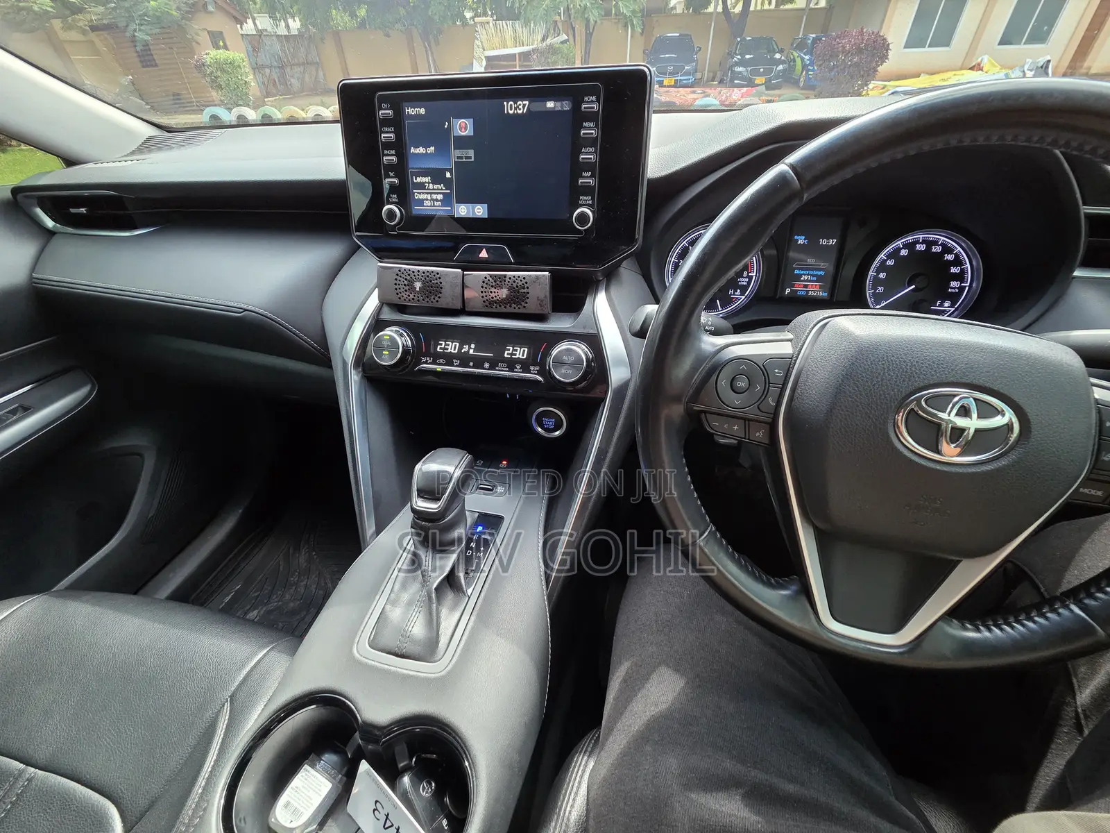 Toyota Harrier 2.0 2020 White