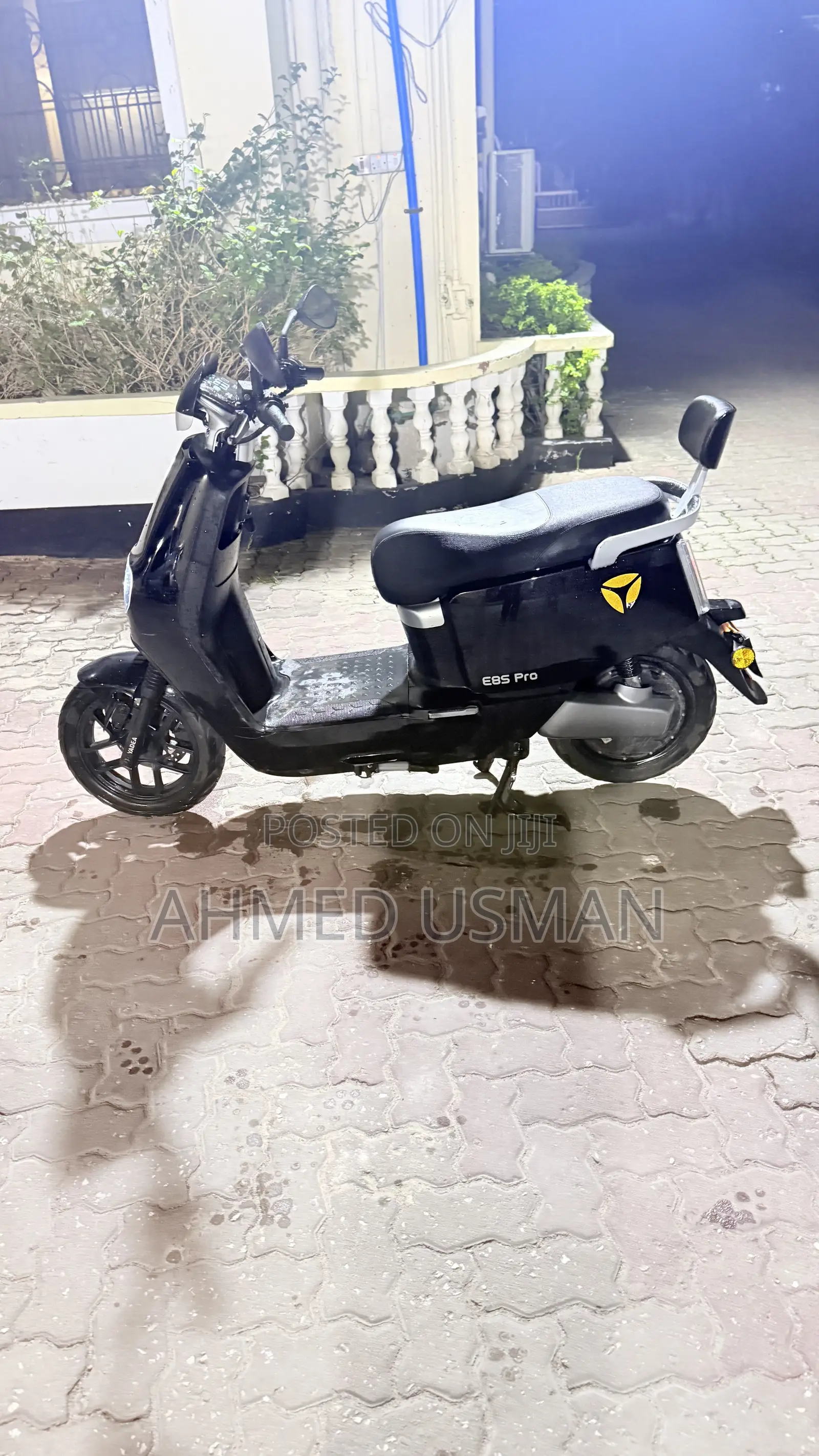 Yadea E8S Pro 2025 Black