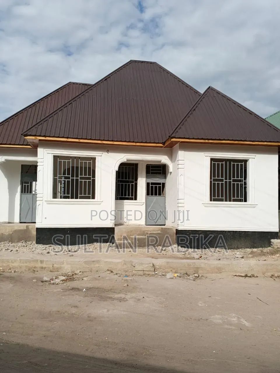 Furnished 3bdrm House in Mbagala, Chamazi for sale