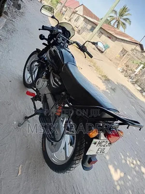 Bajaj Boxer 125 2023 Black