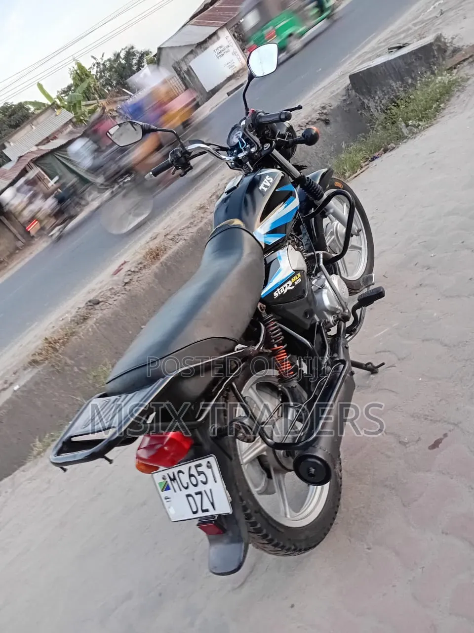 TVS HLX 125 2022 Blue