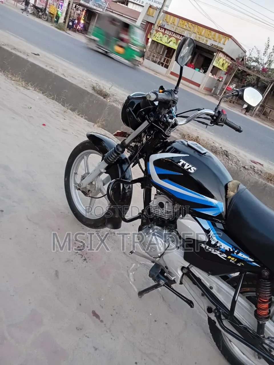 TVS HLX 125 2022 Blue