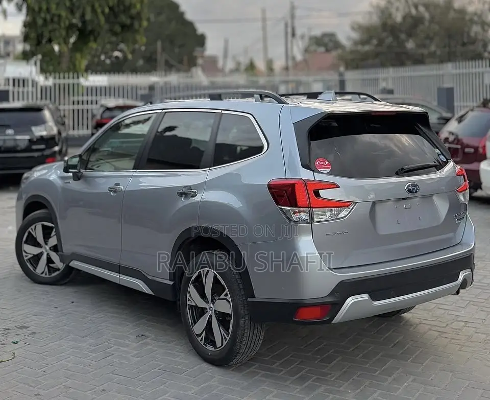 Subaru Forester Limited AWD 2019 Silver