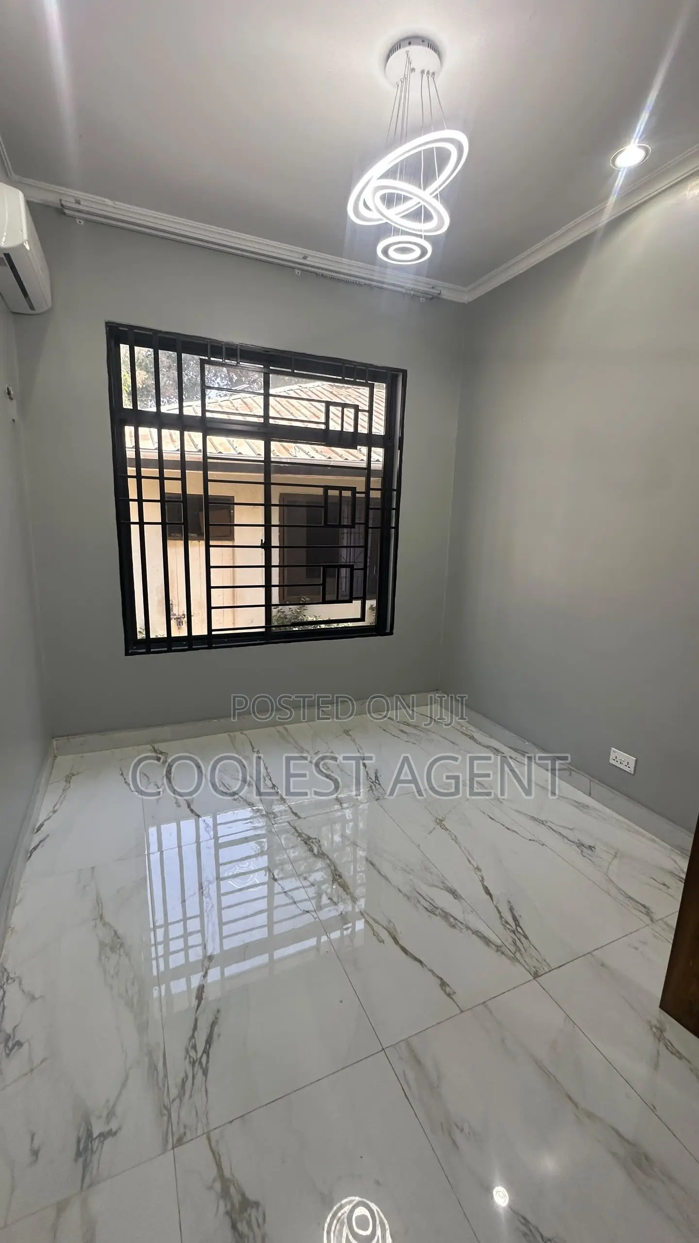 2bdrm House in Coolest Estate for rent