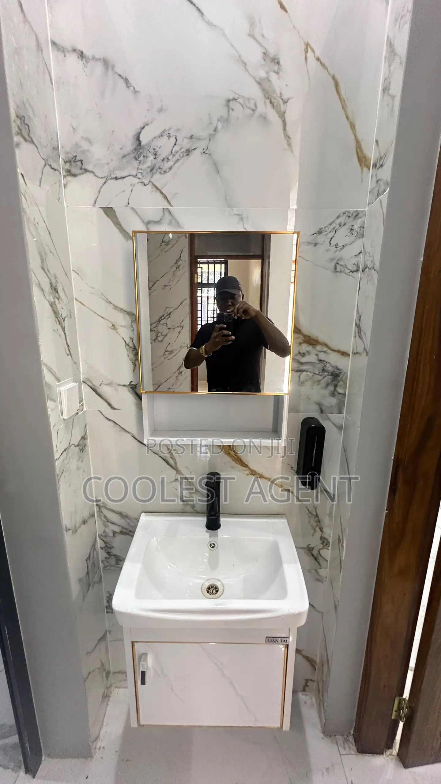 2bdrm House in Coolest Estate for rent