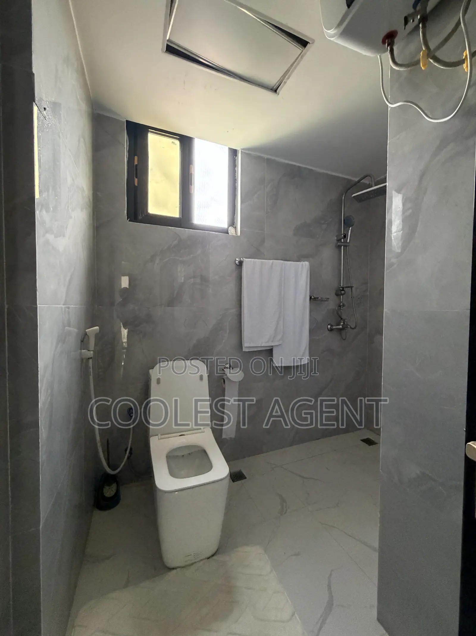 Furnished 2bdrm Apartment in Coolest Estate, Oyster Bay for rent