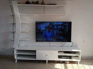 Tv Showcase / Tv Stands