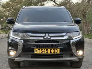 Mitsubishi Outlander 2015 Black