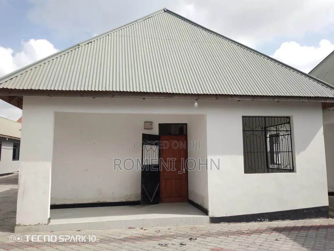 3bdrm Apartment in Tanzania Daresalaam., Ilala for rent