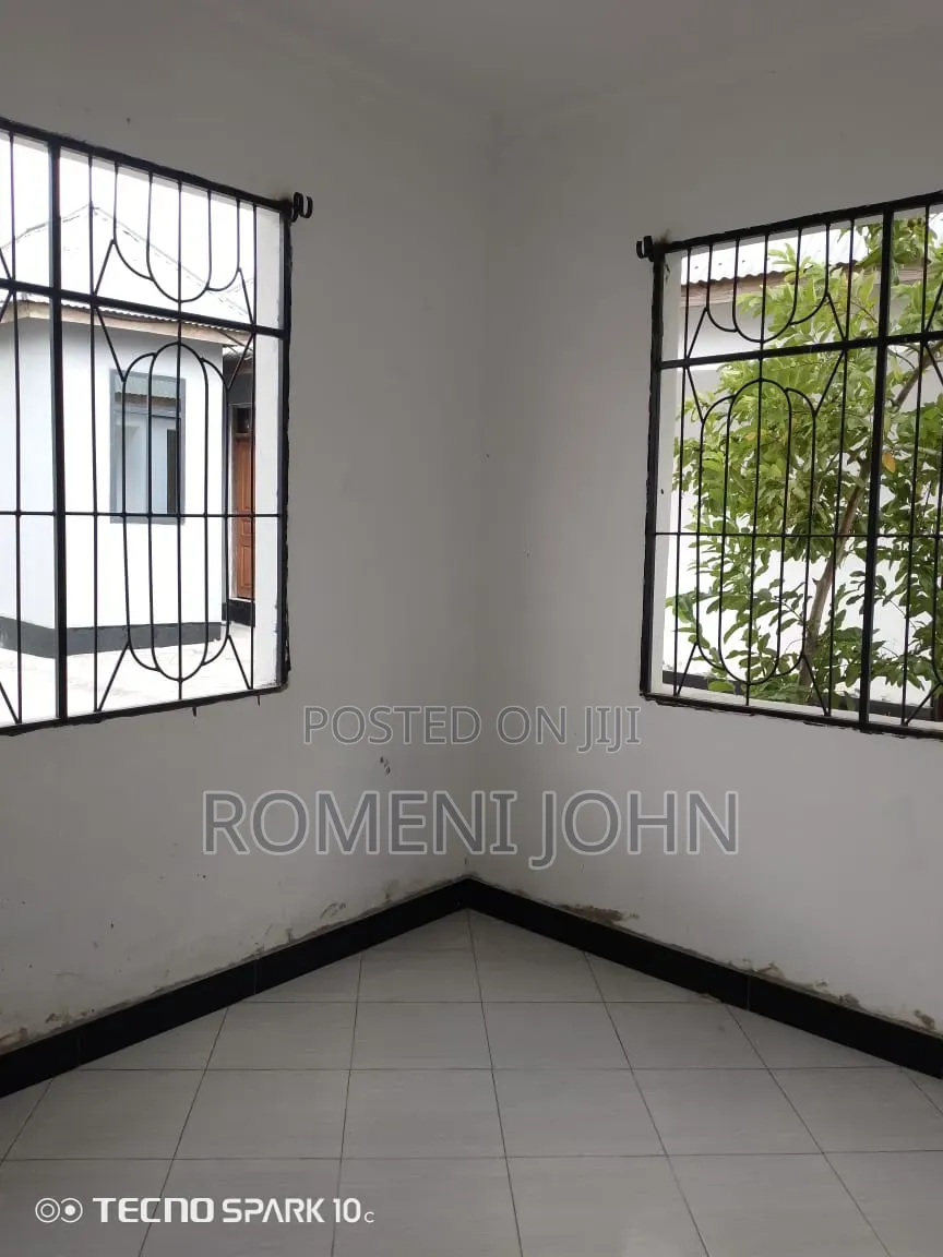 3bdrm Apartment in Tanzania Daresalaam., Ilala for rent